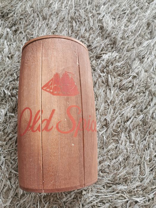 Drewniana beczka Old Spice