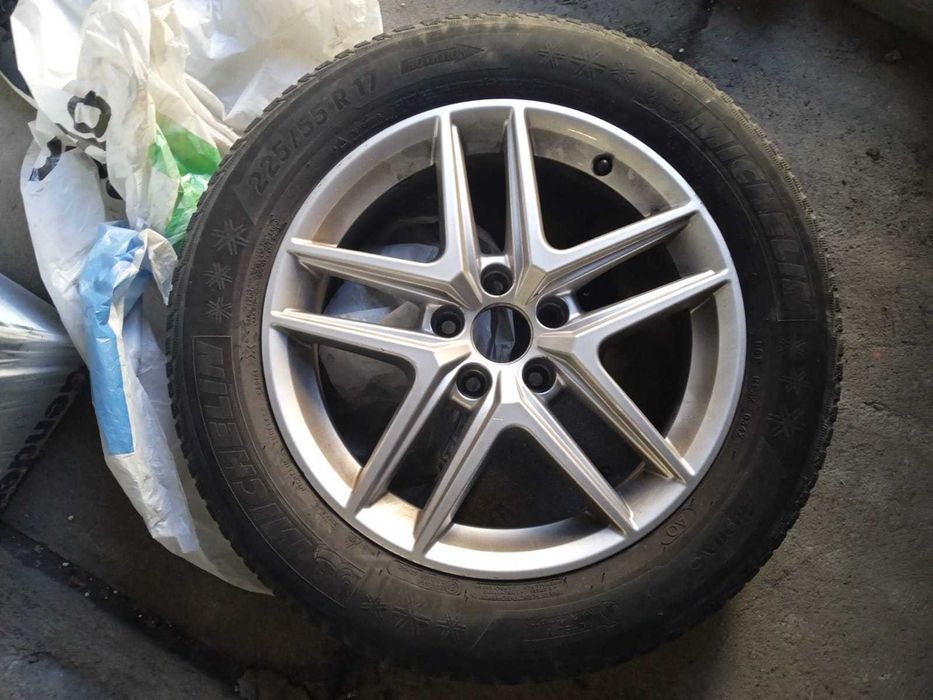 Opony zimowe felgi aluminiowe 225 / 55 / R17 97H Michelin Hankook