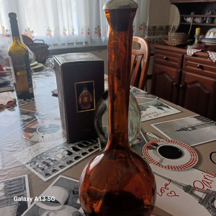 Garrafas antigas  5€