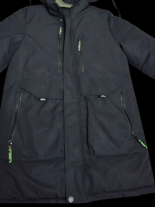 Зимова подовжена куртка (парка) на підлітка розмір 164 в ідеальному ст