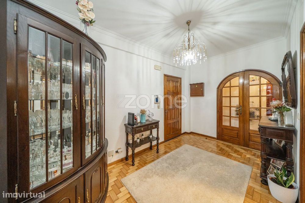 Apartamento T3 em Ferreiros, Braga
