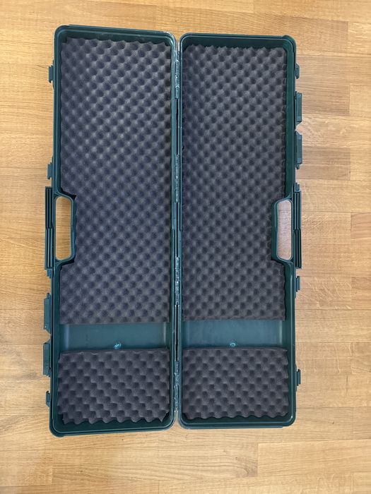 Mala rígida para arma