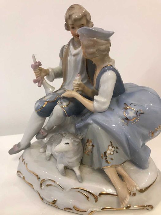 Коллекционный немецкий фарфор — Влюблённые с овечкой, 1930–40-е гг.,