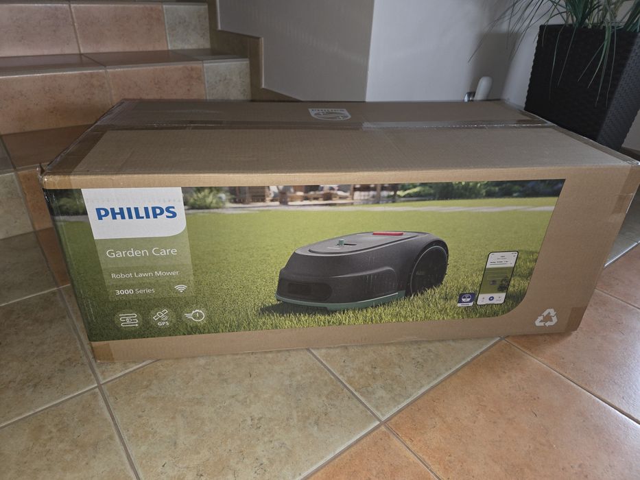 Robot koszący PHILIPS RSL3000 13 + torba do przechowywania robota sterowanie Wi-Fi 1000 m2