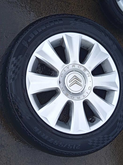 Vendo 4 jantes R16 Citroen C2 VTS com Pneus