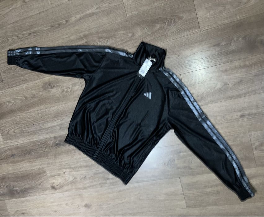 ADIDAS Шикарная оригинальная куртка размер M Relax ЭТО ОРИГИНАЛ‼️