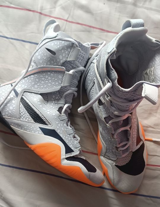 Обменяю  боксерки Nike Hyperko 2