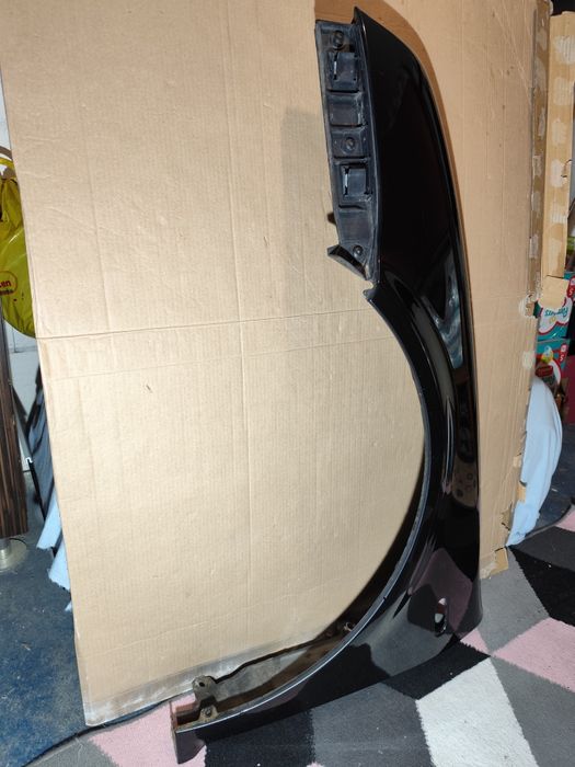 Błotniki Golf 4 IV Lewy Prawy LC9Z