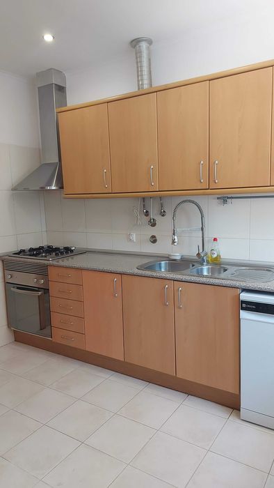 Apartamento T1 na Cova da Piedade com Excelente Localização.