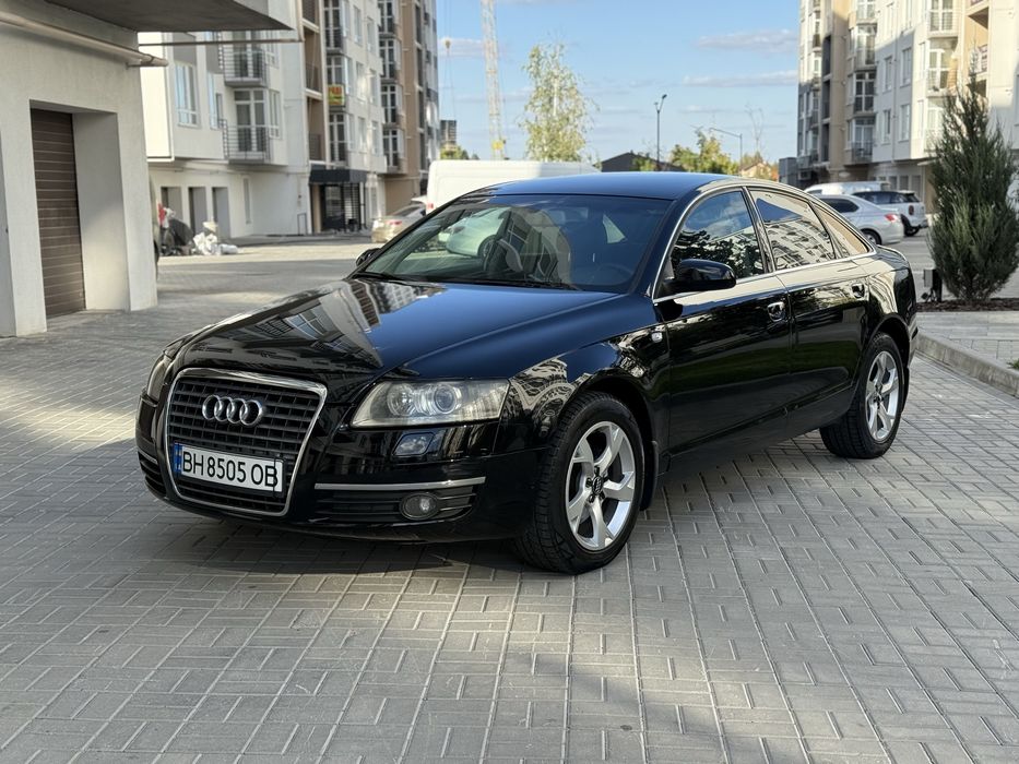 Продам Audi A6 2.4 бензин автомат
