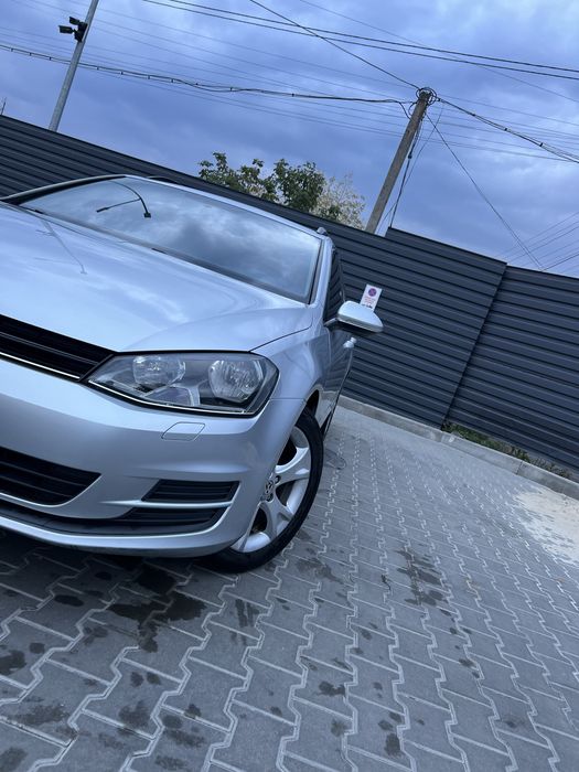 Продам Golf 7 1.6 tdi 2015 року