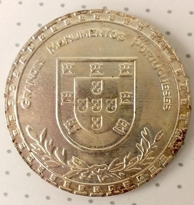 Moedas valiosas e talvez raras, preços em baixo