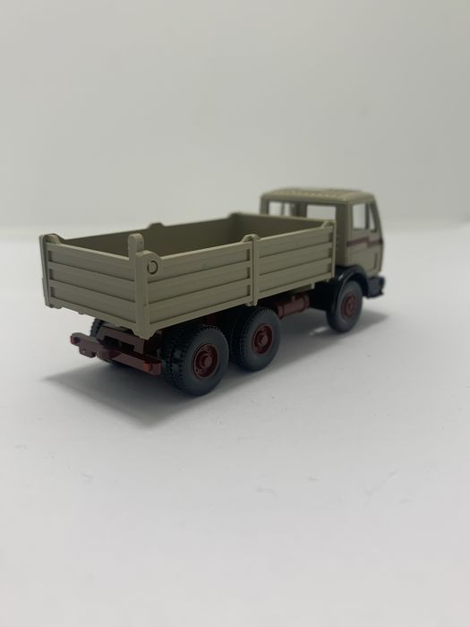 Mercedes da Wiking escala 1/87