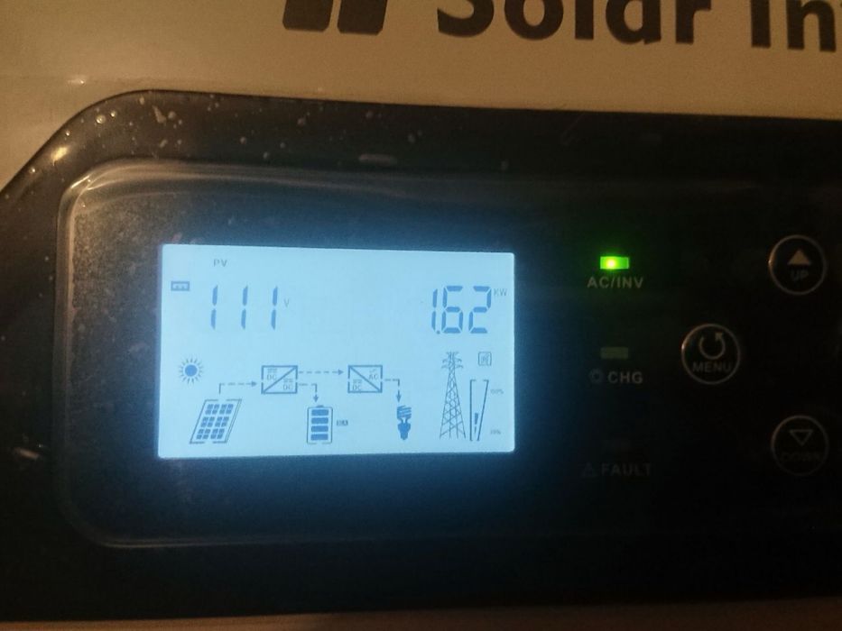 Гібридний інвертор Must PV 18-3224 VPM II та 2 акумулятора Kepworth 24V 100Ah