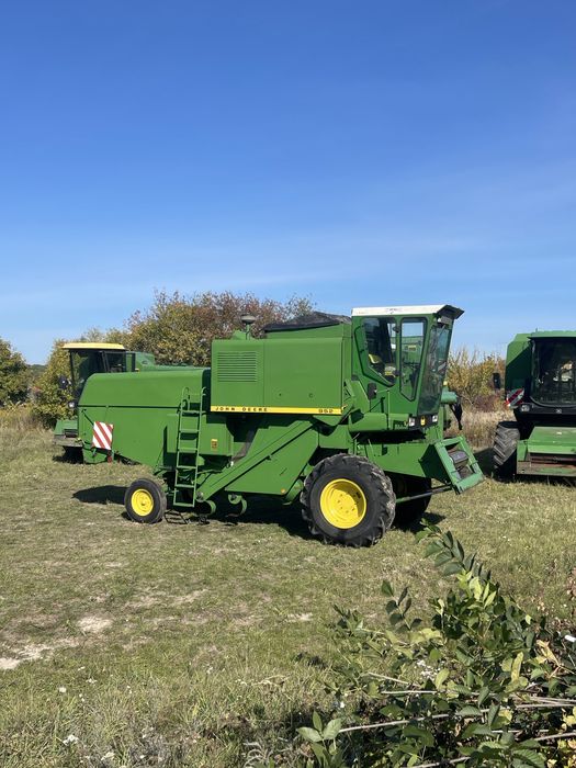 Комбайн John Deere 952