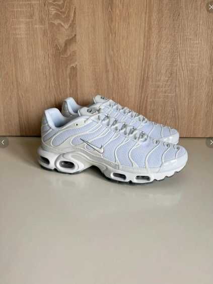 Nike air max plus TN biale R.43