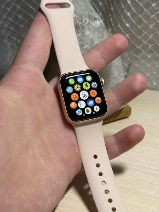 Apple Watch SE 40mm ИДЕАЛ