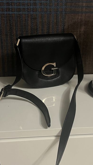 Сумка чорна Guess