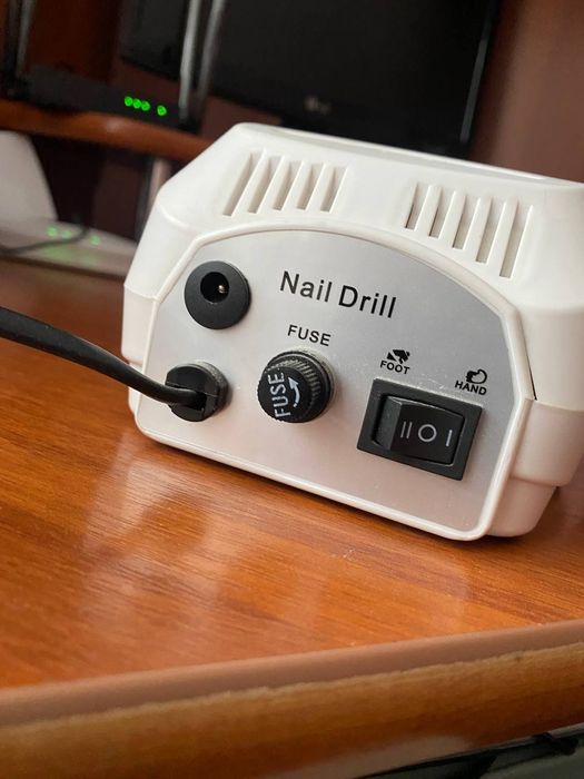 Продаю фрезер для манікюру
