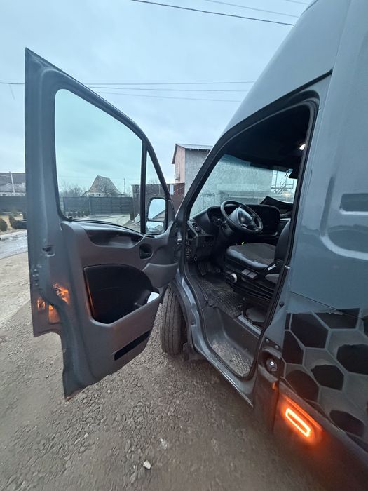 Івеко евакуатор