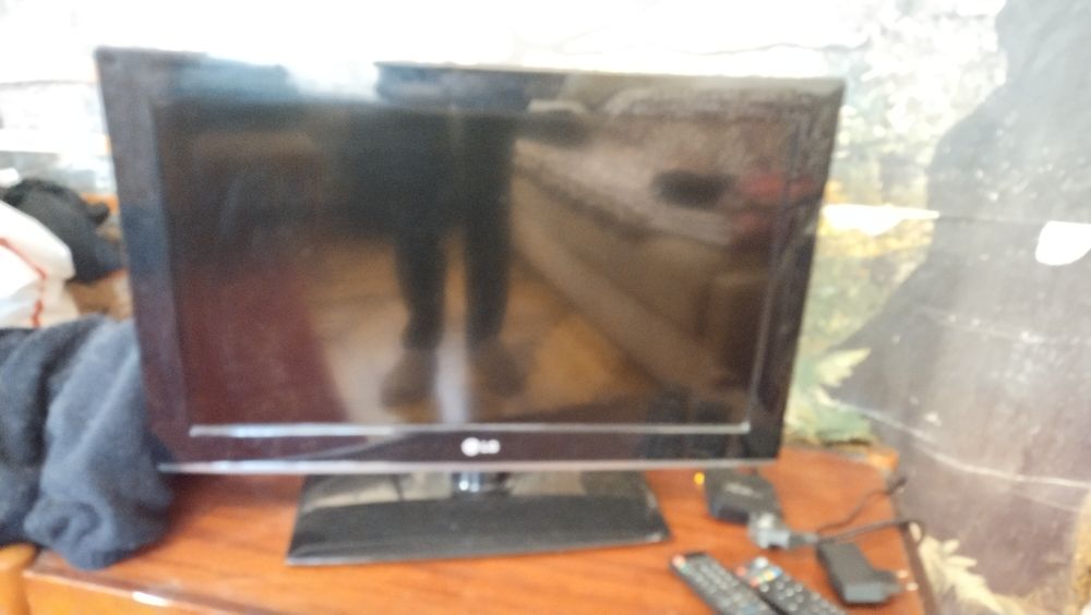 Телевизор LG 28 дюймов