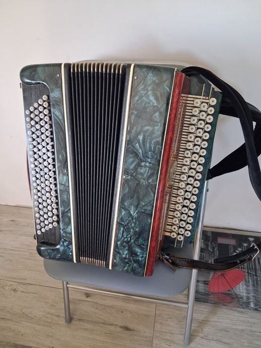 Баян майстровий на латуні