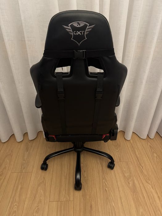 Cadeira Gaming Trust GXT 707R