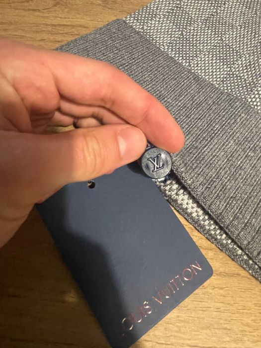 Gorro Damier da Louis Vuitton 'Cinza'