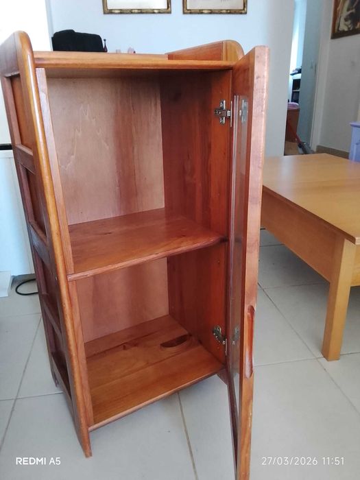 Mini bar / criataleira| madeira maciça