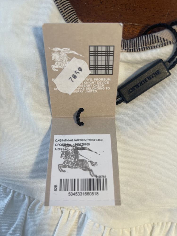 Burberry vestido bebe 18m original novo a estrear com etiqueta Almada Cova Da Piedade Pragal E Cacilhas OLX.pt
