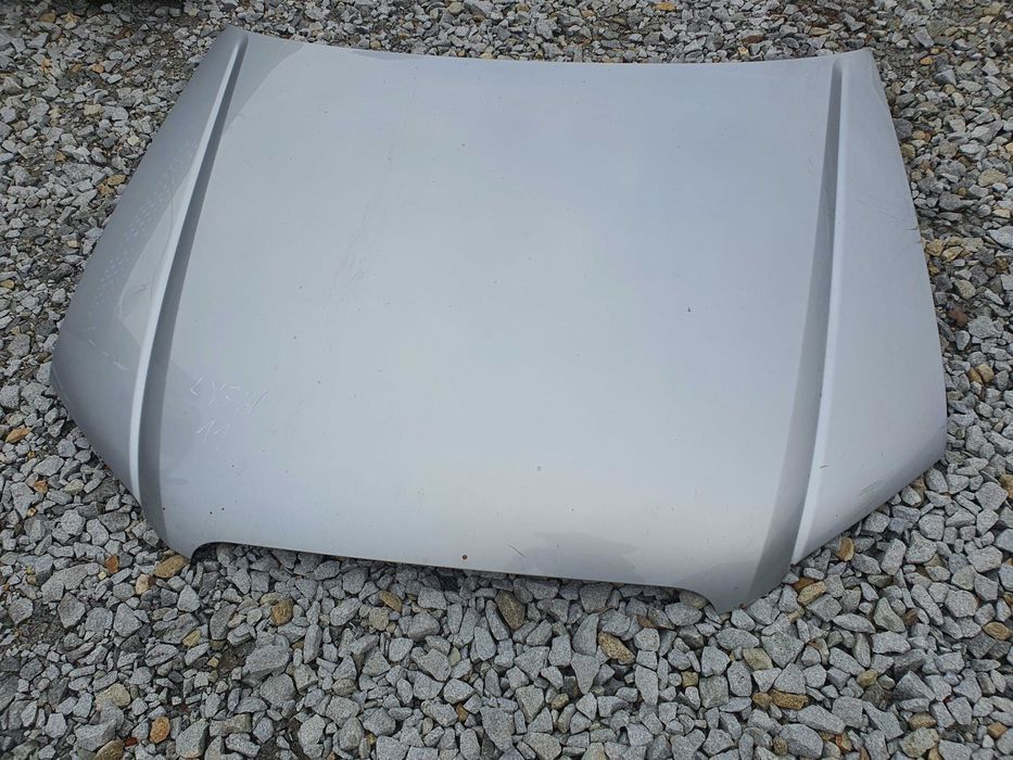 Audi A4 B7 maska przednia kolor srebrny LY7W 11