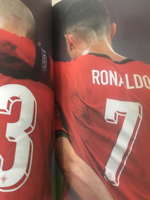 Cristiano Ronaldo livro em Inglês