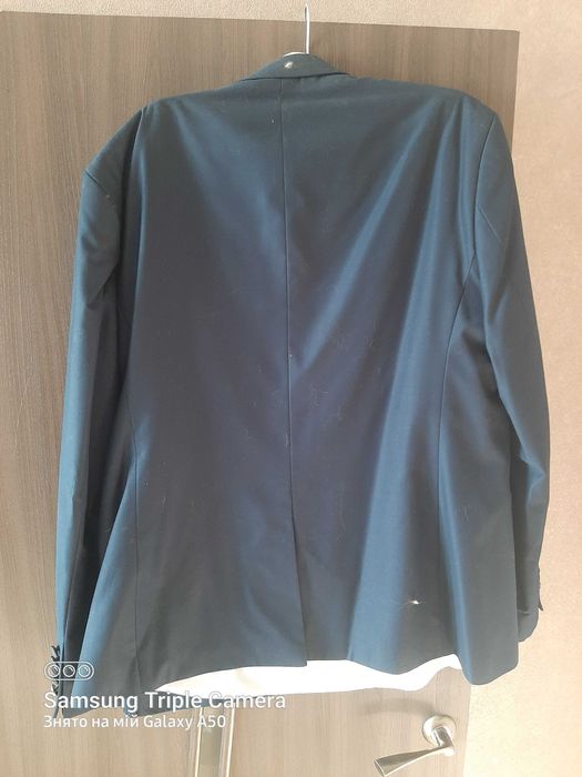 Продам чоловічий костюм 2-ка