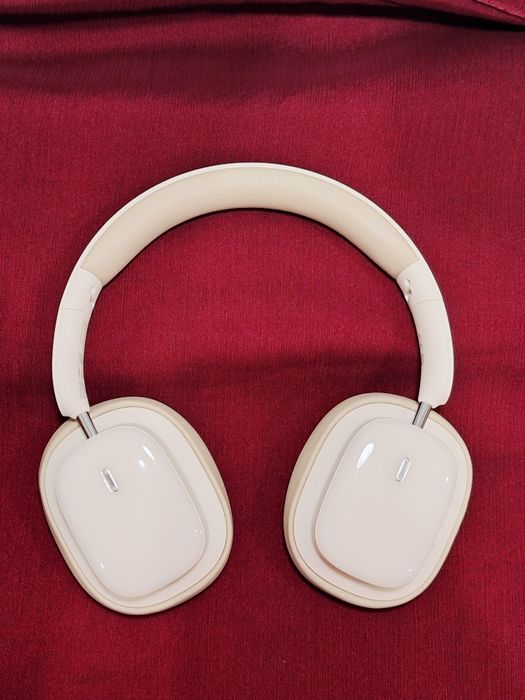 Bazoo Headphones – Como Novo