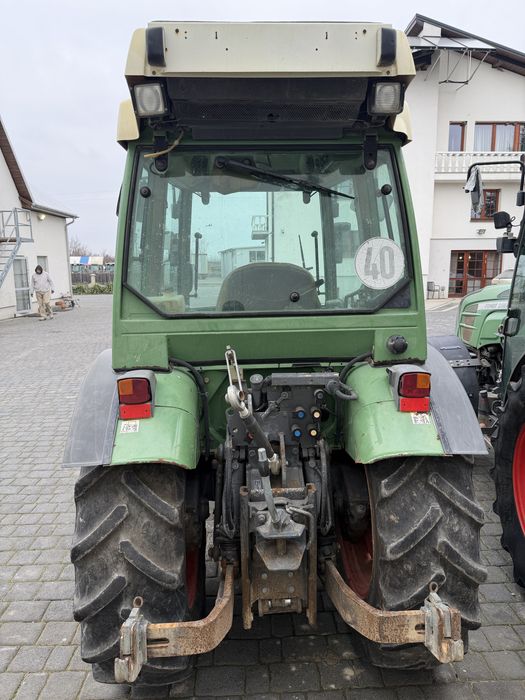 Fendt 208F farmer sadowniczy TUZ os amortyzowana
