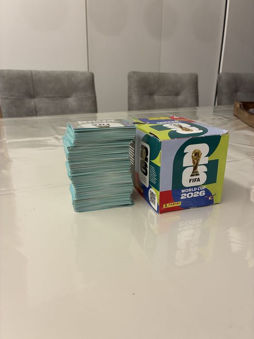 Troco  cromos da caderneta do Mundial 2026!