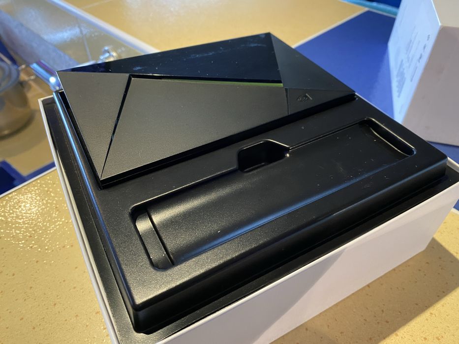Продам NVIDIA Shield 2017