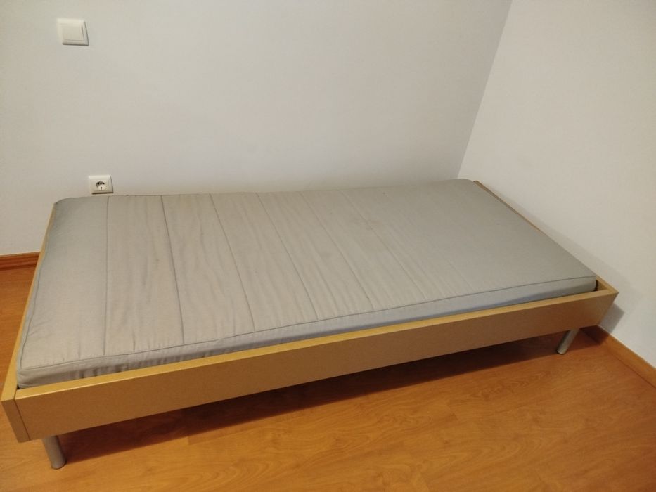 Cama 90x200 com colchão