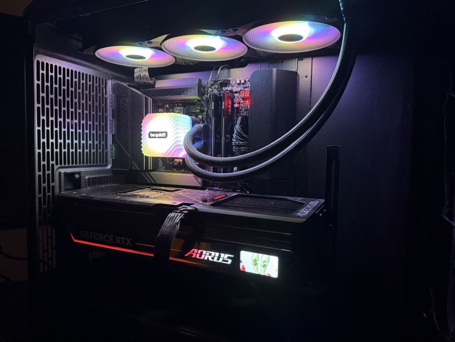 Komputer Gamingowy GeForce  RTX 5090