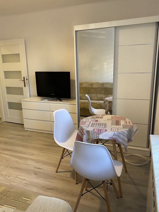 Mieszkanie do wynajęcia ścisłe centrum [parking na zamkniętym osiedlu]