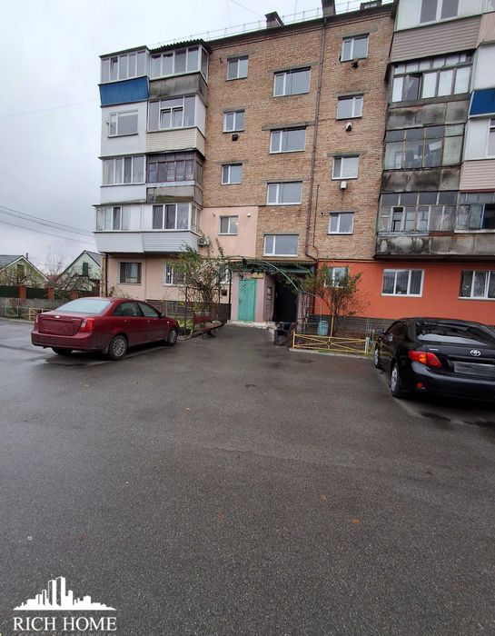 вул. Володимирівська. Міні 2к квартира з ремонтом. Терміновий продаж