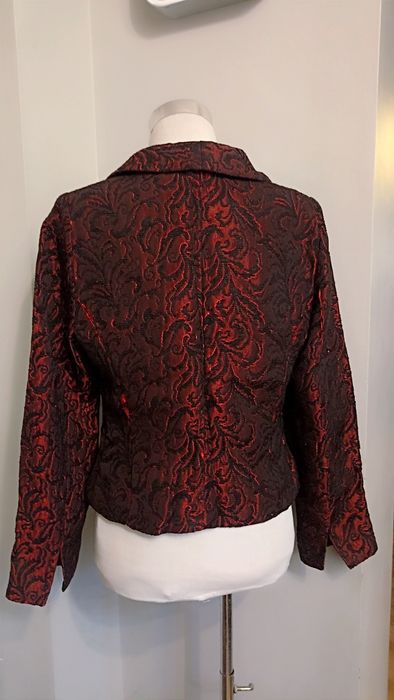 Żakiet żakardowy r. 38
