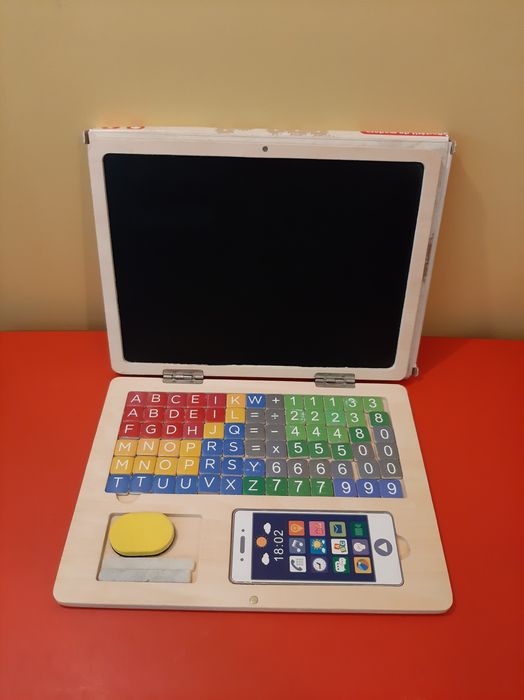 Portátil de madeira