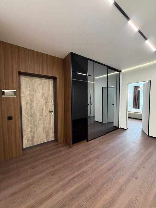 Шикарна квартира біля озера та парку. ЖК Міленіум Еліт
