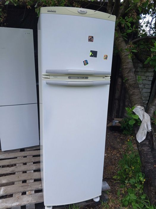 продам 2 камерный холодильники Whirlpool ,SAMSUNG. НОУФРОСТ