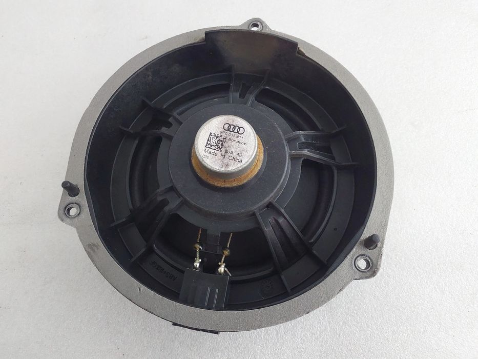 Coluna de som AUDI Q5 (8R)
