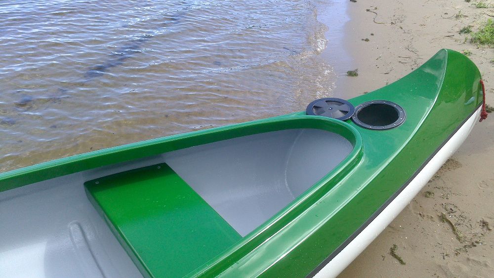 kanu-kanadyjka-kajak-sport-turystyka -wyprawa