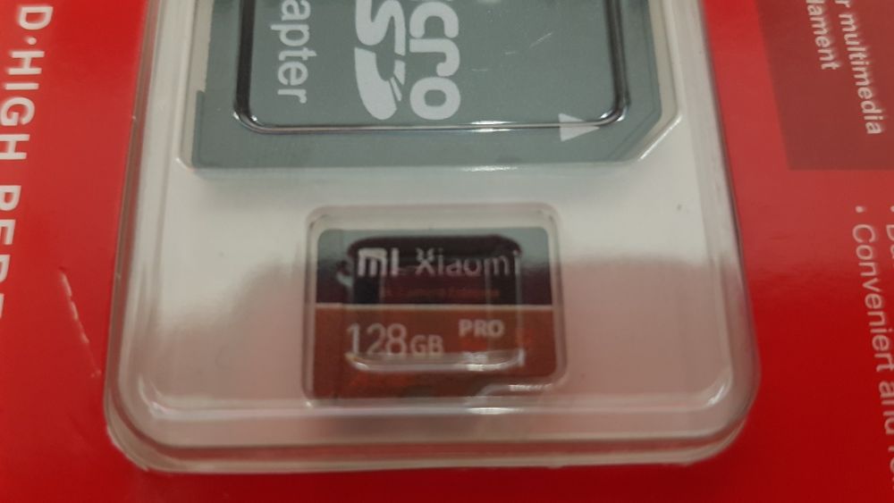 Vendo câmeras com ligação por wi-fi.