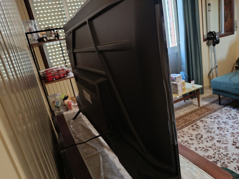 Televisão TLC 43 4K