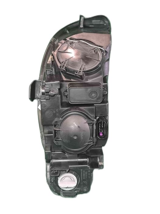 Ótica / Farol Esquerdo AUDI A4 B7 8E0941003AK (OEM) | 0301219601 (OEM)